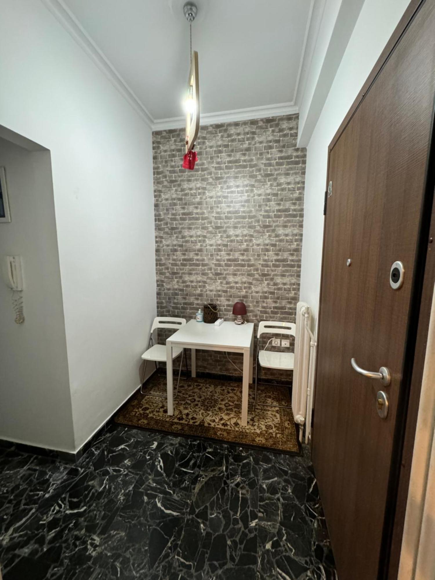 Plaka Quiet Apartment Athens Exterior photo