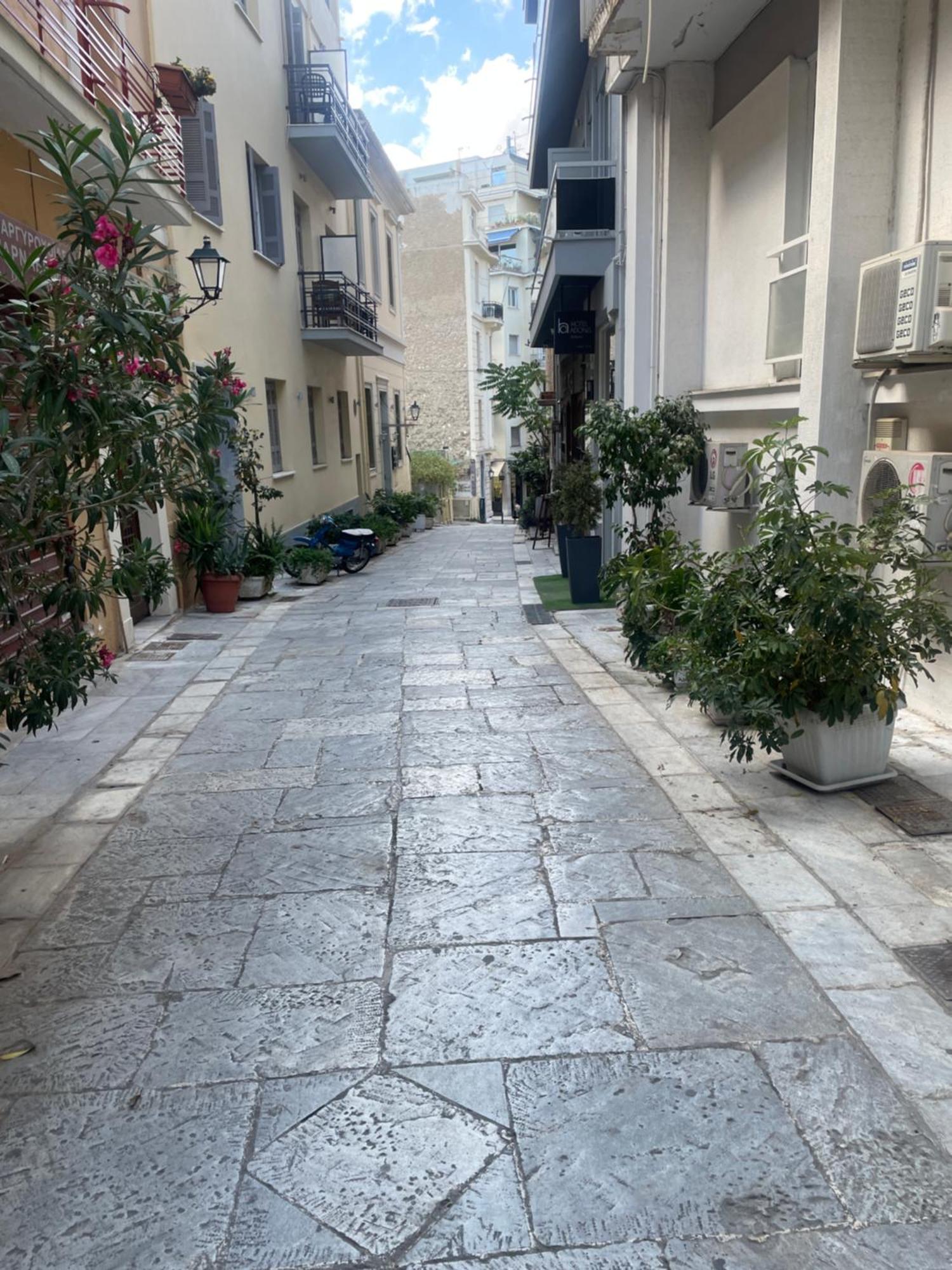 Plaka Quiet Apartment Athens Exterior photo